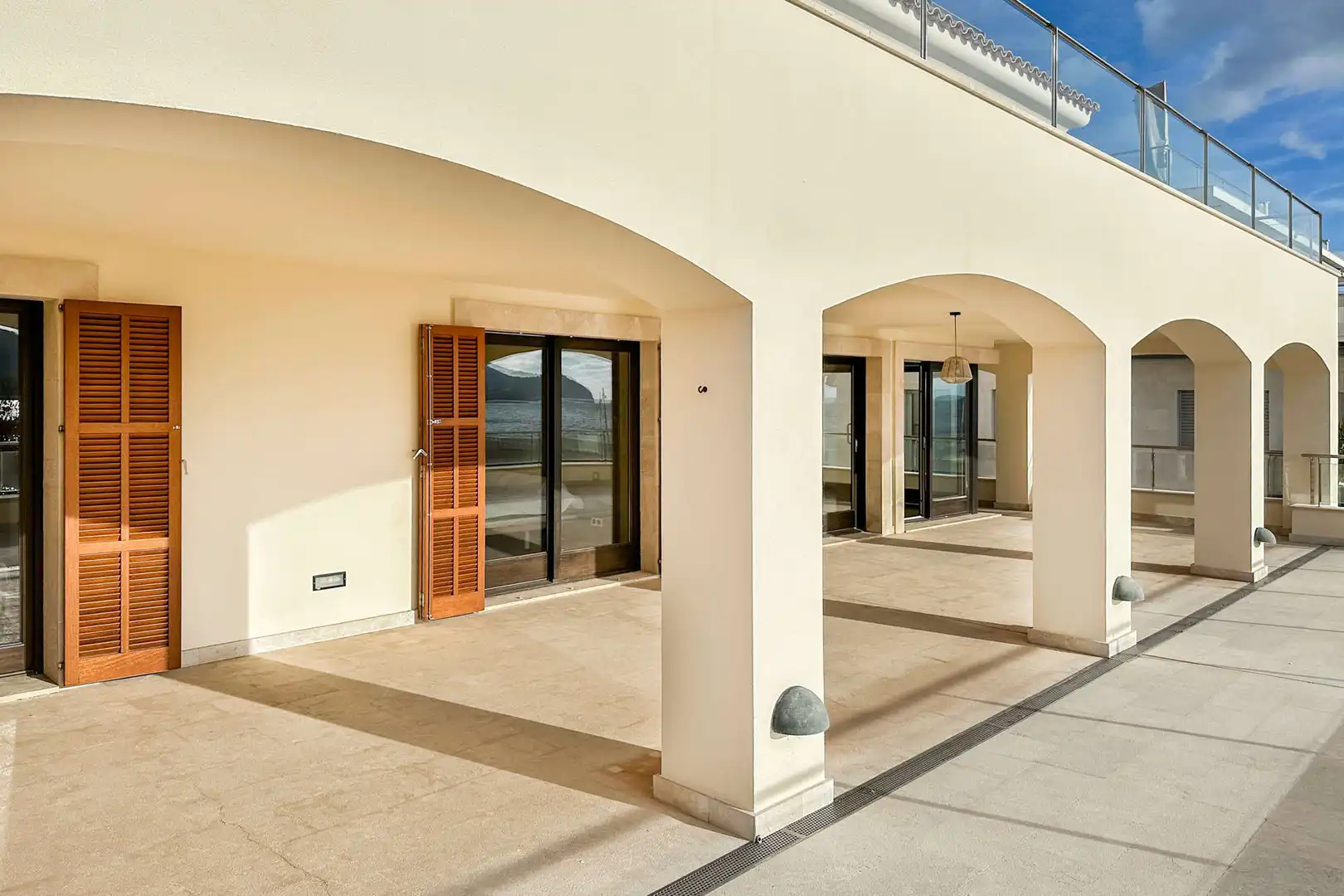 Terrasse von Wohnung zur Miete in Capdepera mit Klimaanlage, Terrasse und Möbliert