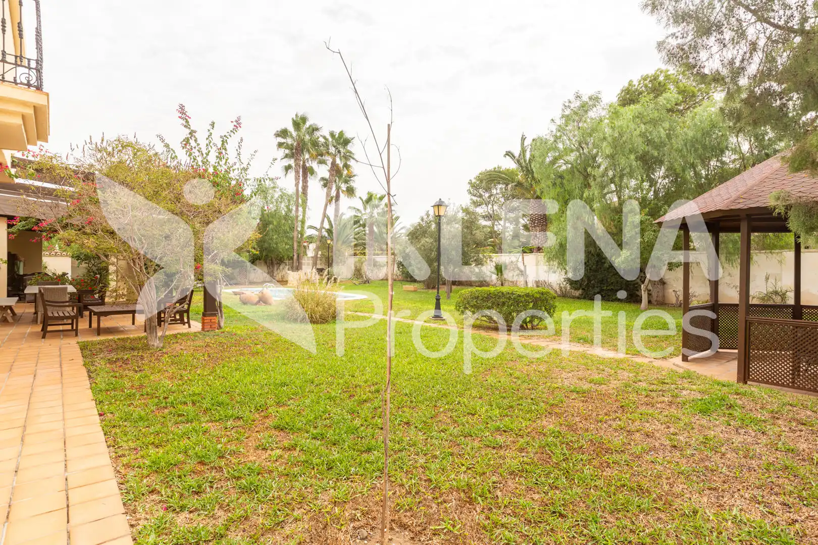 Houses for sale in Roquetas de Mar  with Air Conditioner, Private garden and Terrace