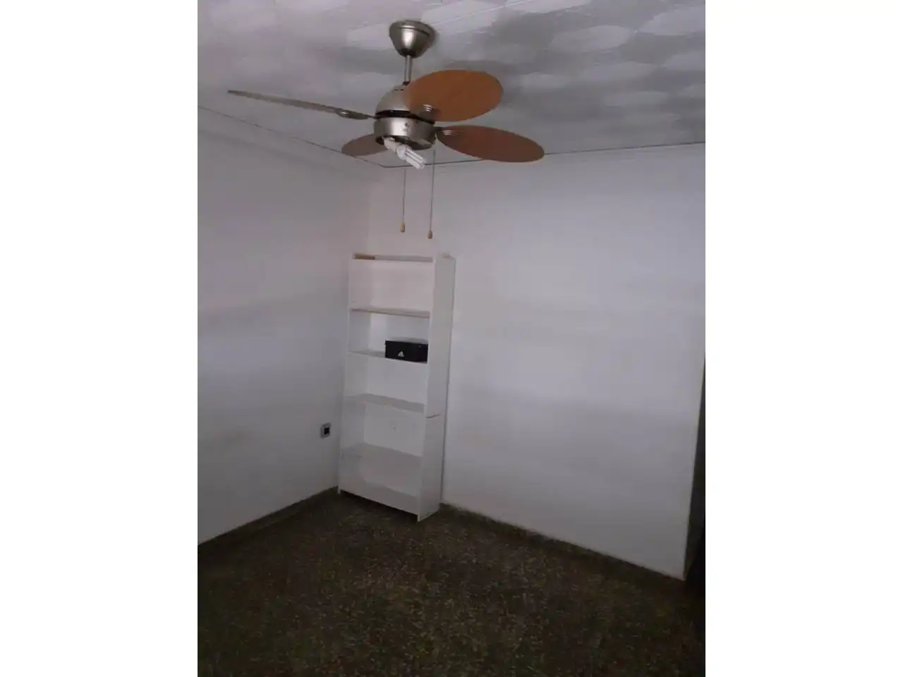 Piso en venta en Manises con Terraza y Balcón