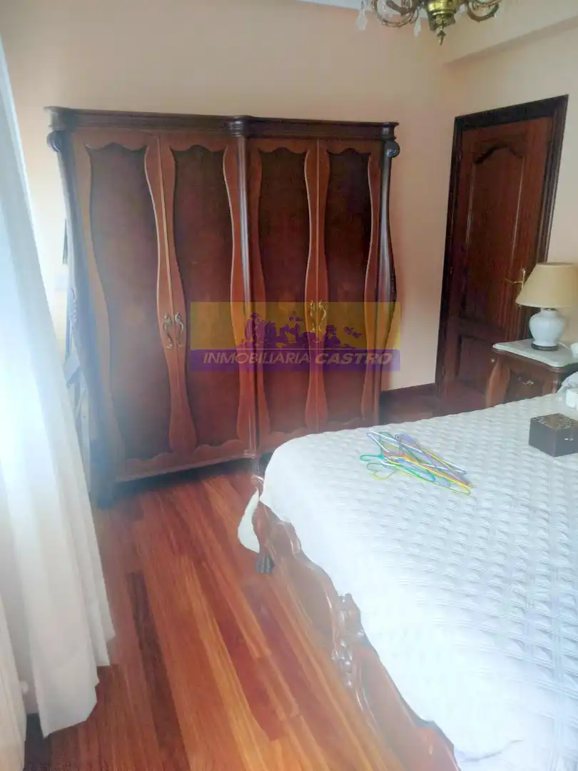 Habitación de Piso en venta en Castro-Urdiales con Calefacción, Trastero y Amueblado