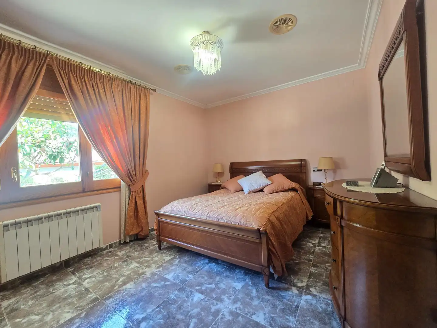 Habitación de Casa o chalet en venta en Canyelles con Calefacción, Jardín privado y Terraza