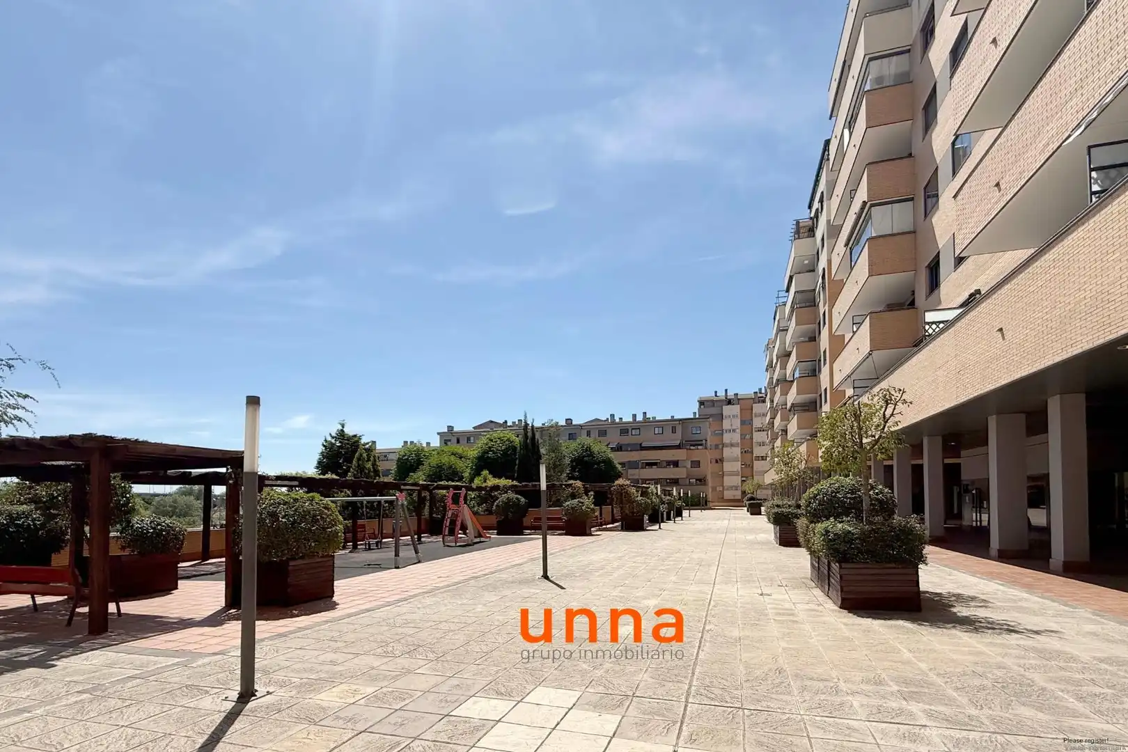 Vista exterior de Ático en venta en Alcorcón con Aire acondicionado, Calefacción y Parquet