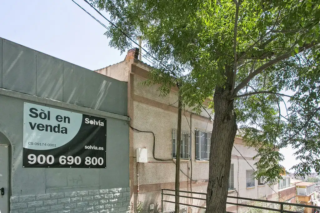 Außenansicht von Grundstücke zum Verkauf in Badalona