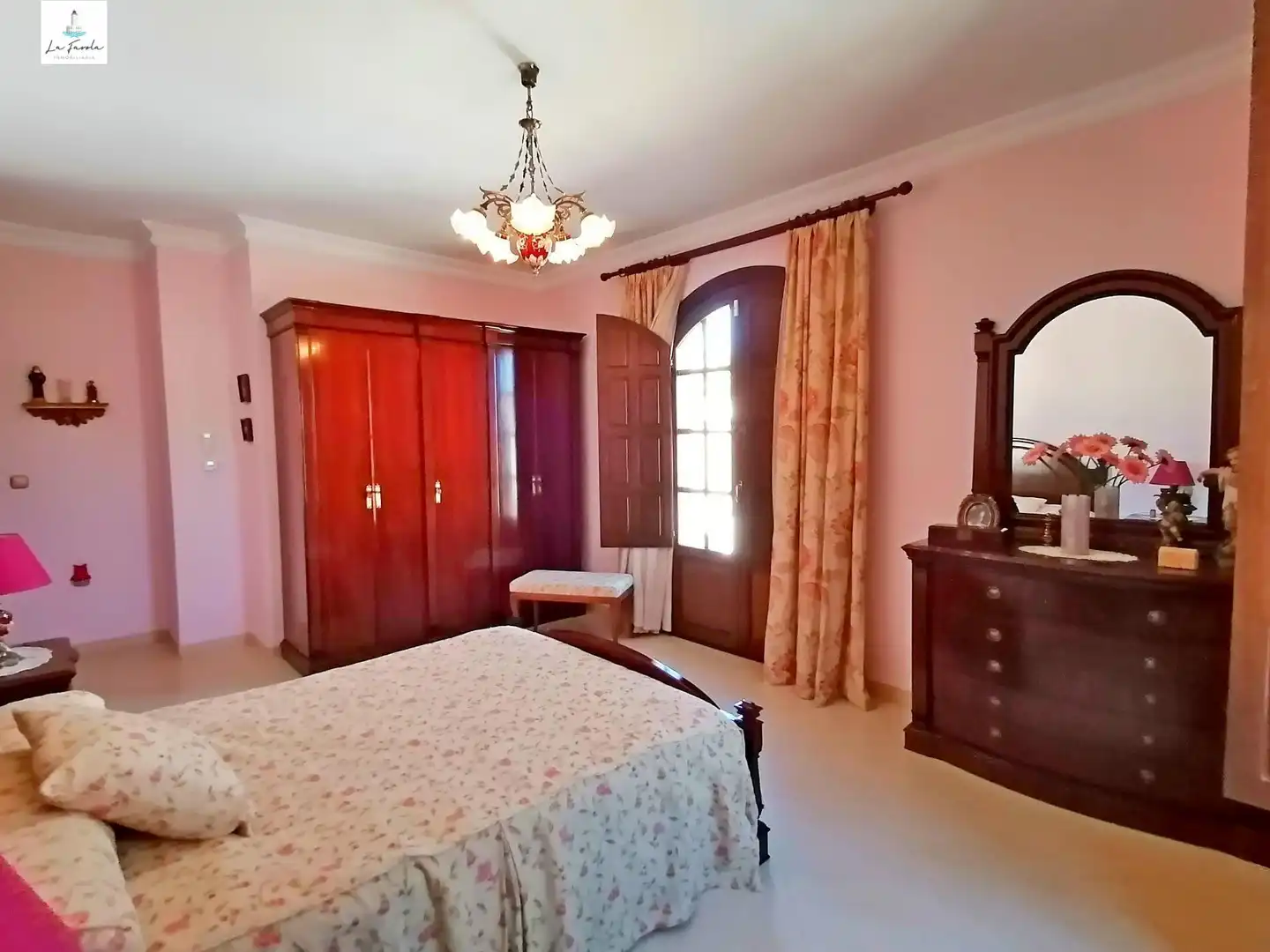 Habitación de Casa o chalet en venta en Archidona con Calefacción, Jardín privado y Terraza