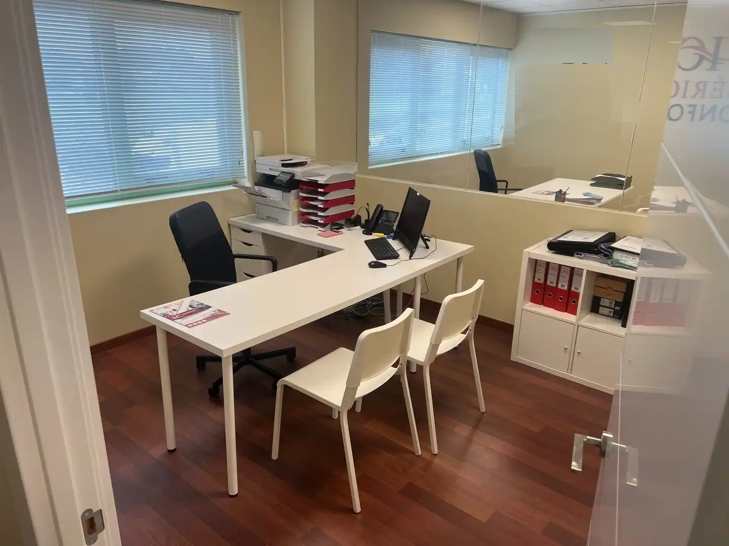 Nau industrial de lloguer en Oroso amb Calefacció