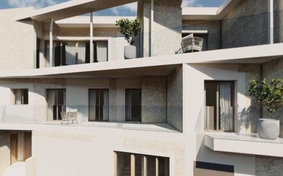 Vista exterior de Dúplex en venda en Lloseta amb Calefacció, Terrassa i Balcó