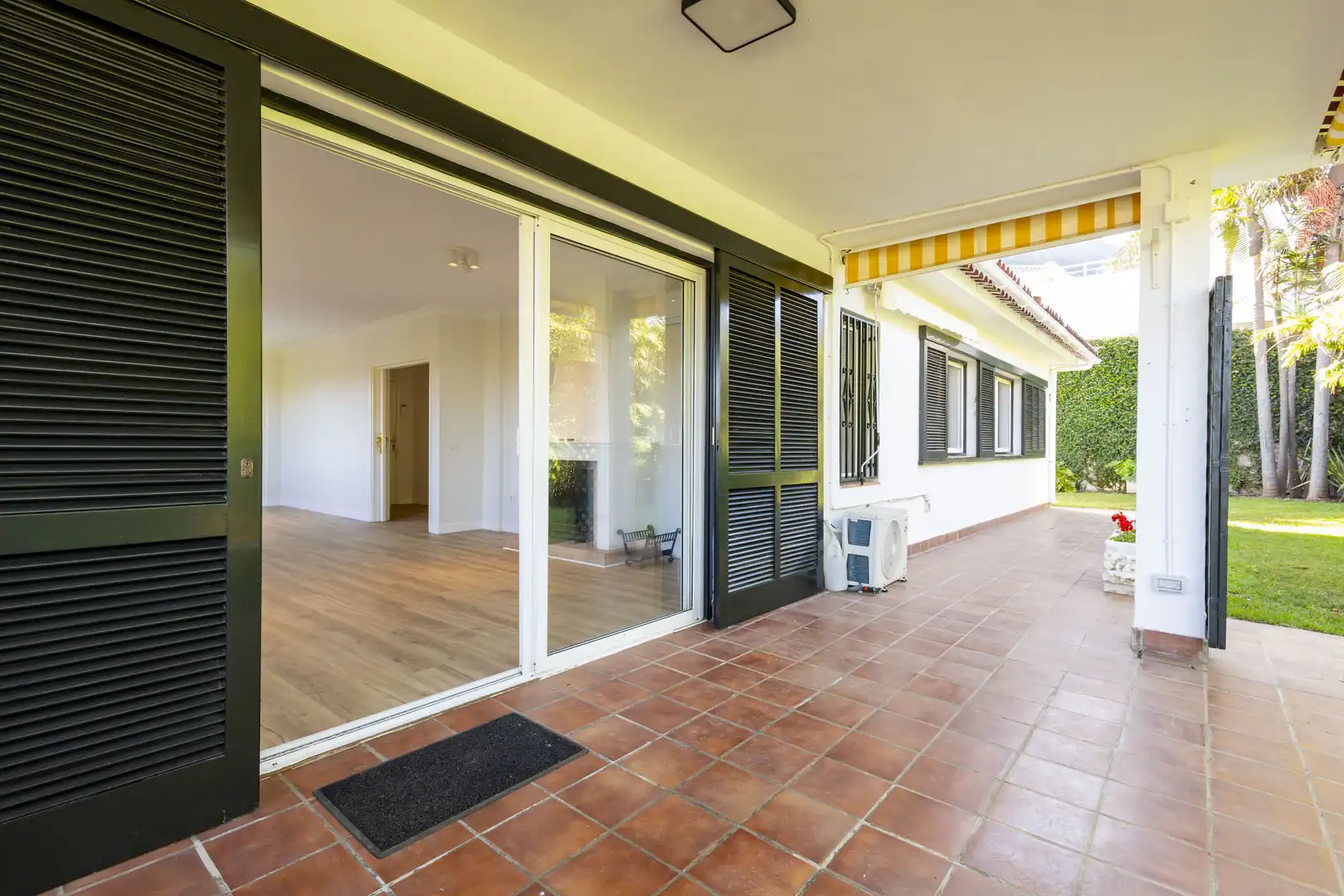 Houses for rent in C. Rumanía, 16, Las Cuevas - Los Gómez