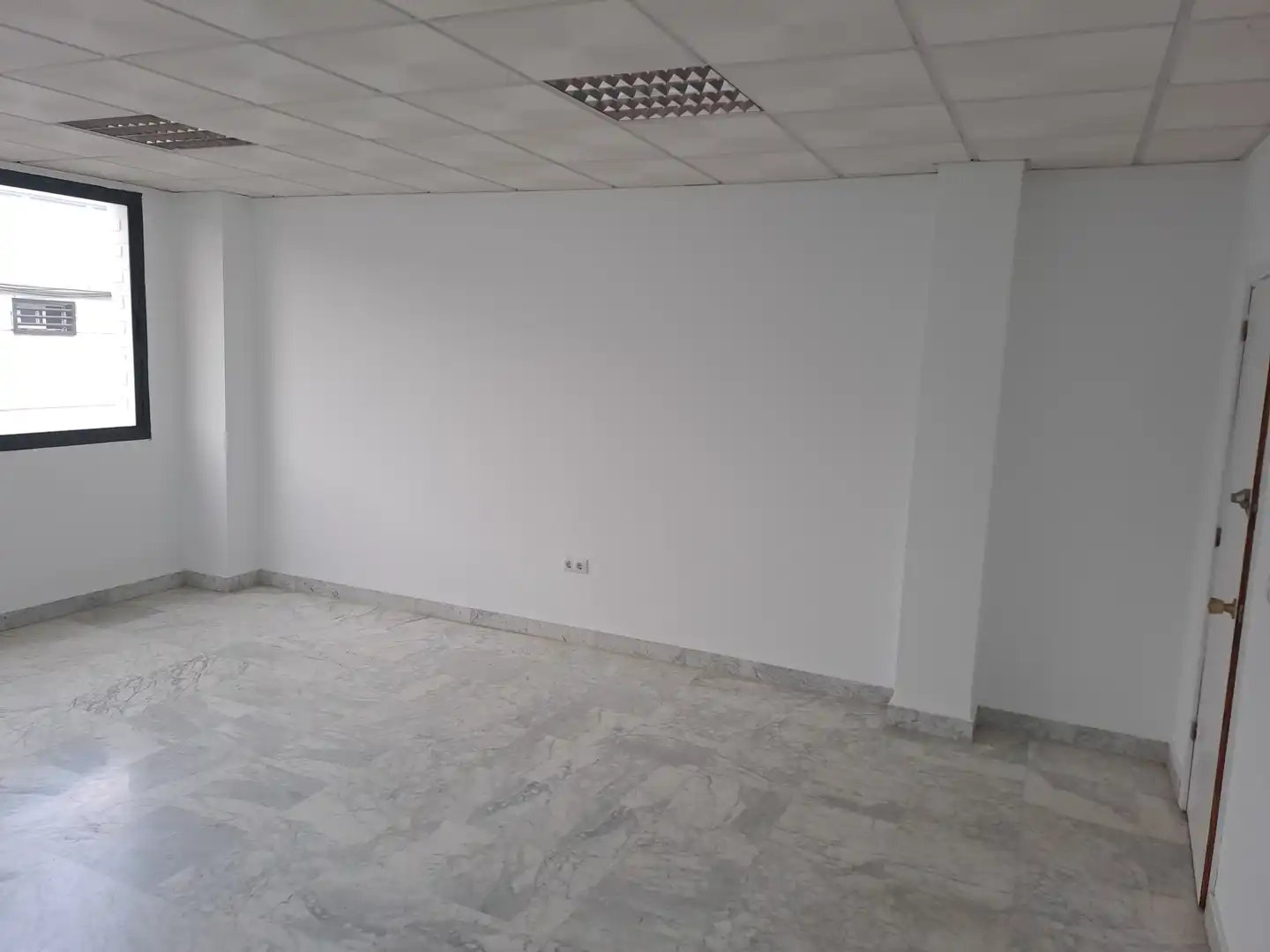 Büro mit Aufzug zur Miete in Calle Horizonte, imagen 3