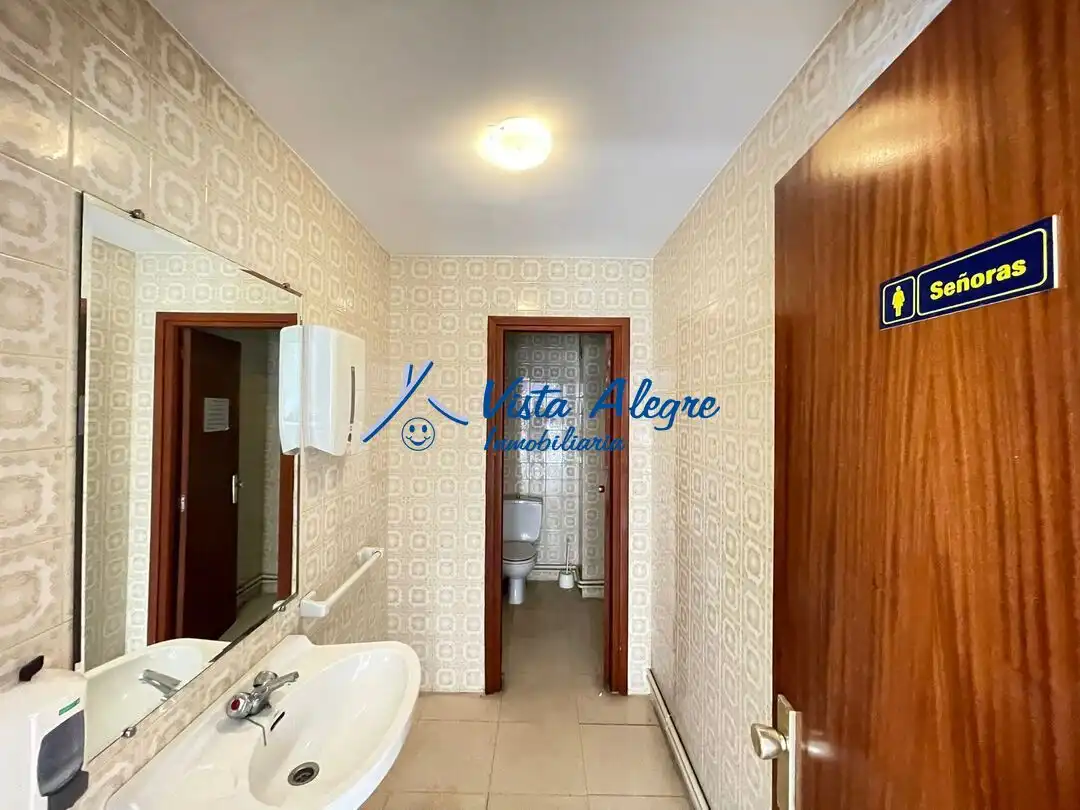 Baño de Local de alquiler en Haro