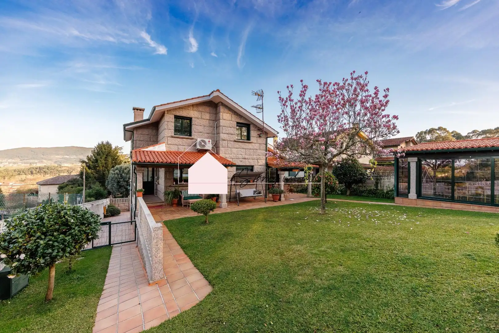 Garten von Haus oder Chalet zum Verkauf in Tui mit Heizung, Abstellraum und Schwimmbad