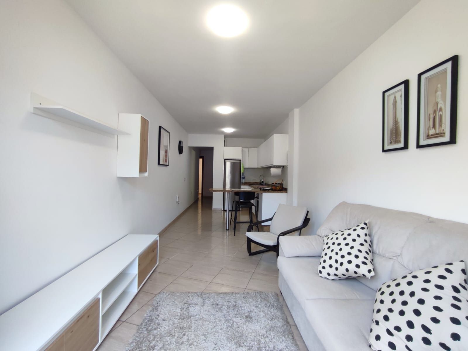 Sala d'estar de Pis en venda en Arona amb Moblat