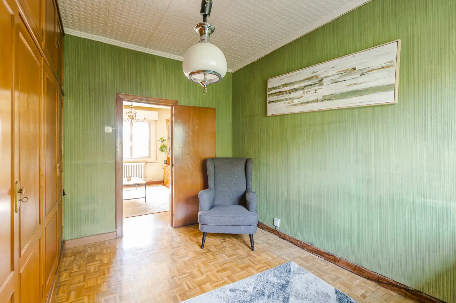 Sala de estar de Piso en venta en  Pamplona / Iruña con Calefacción, Parquet y Amueblado