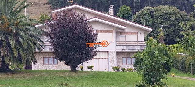 Casa-chalet en Venta en Oriñón - Allendelagua