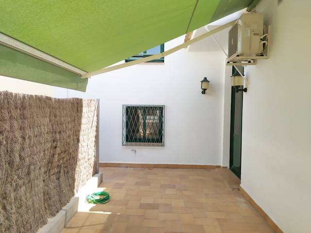 Casa-chalet en Alquiler en Passeig de les Moreres en Centre