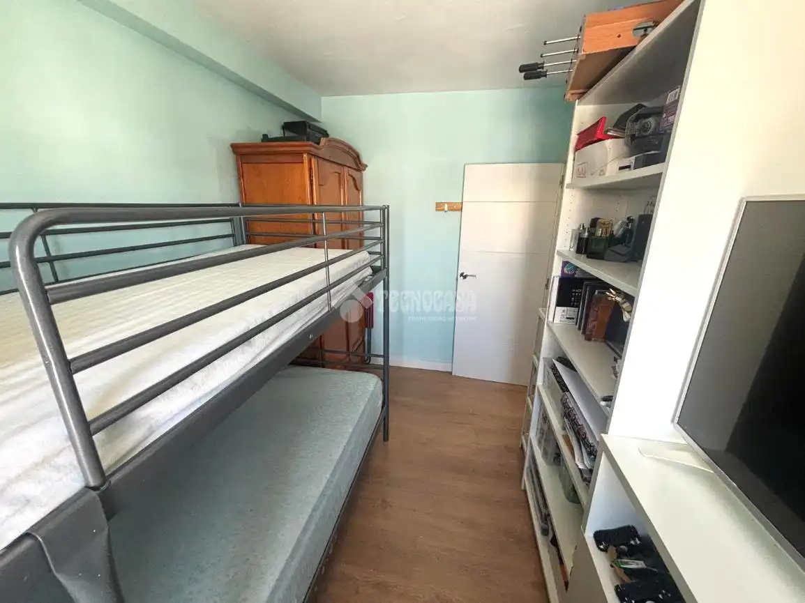 Bedroom of Flat for sale in Parla  with Air Conditioner, Terrace and Furnished