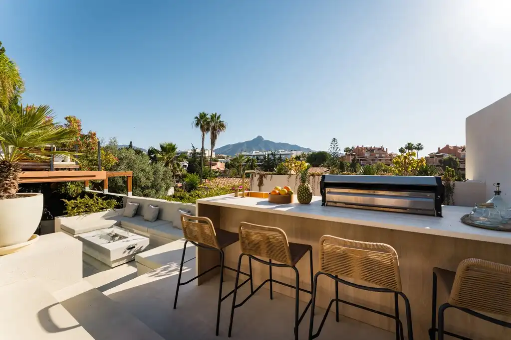 Chalet con piscina en venta en Nueva Andalucía, imagen 6