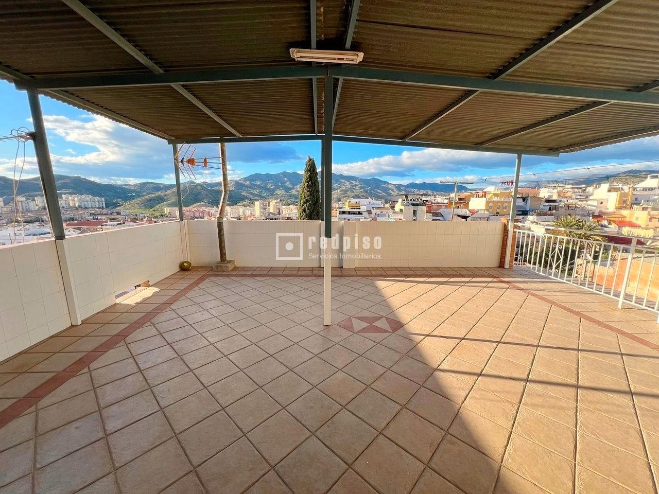 Exterior view of House or chalet for sale in Málaga Capital  with Terrace and Storage room
