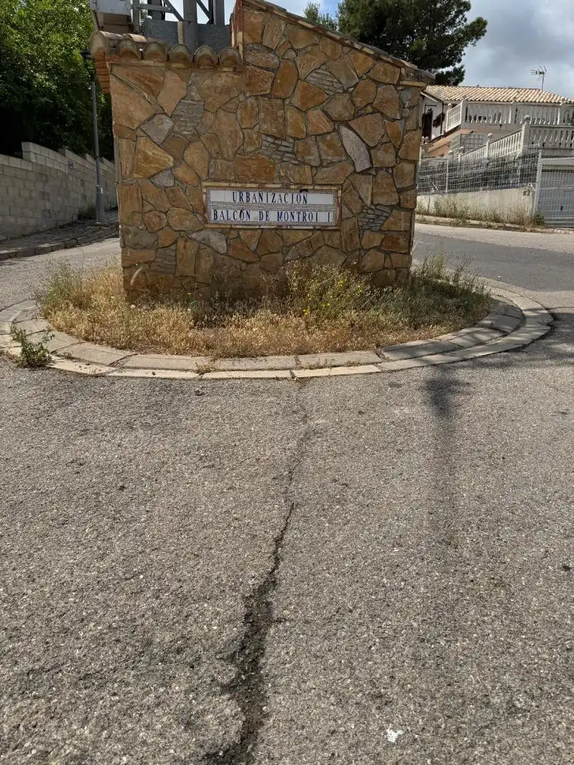 Terreno residencial en venta en Montroi / Montroy, imagen 3