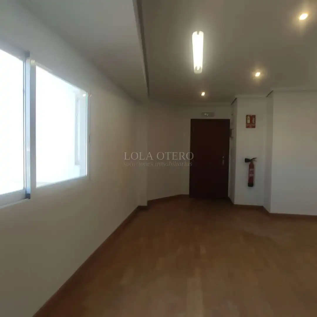 Oficina amb ascensor de lloguer a Ciutat Vella, imagen 25