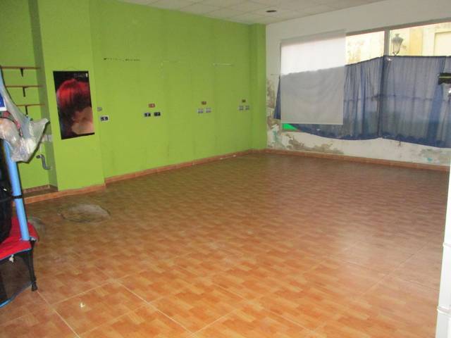 Local comercial en Alquiler en Carreño