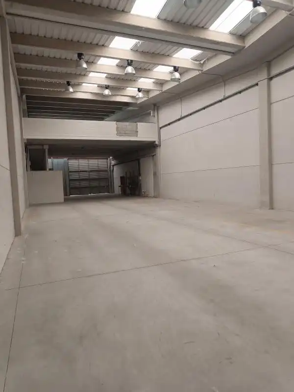 Nave industrielle à vendre à Calle Cancheras