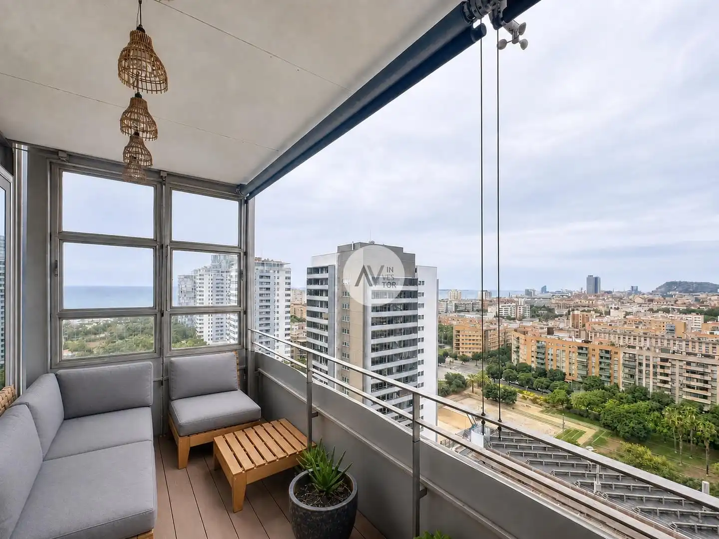 Terraza de Apartamento en venta en Barcelona con Aire acondicionado, Calefacción y Jardín privado