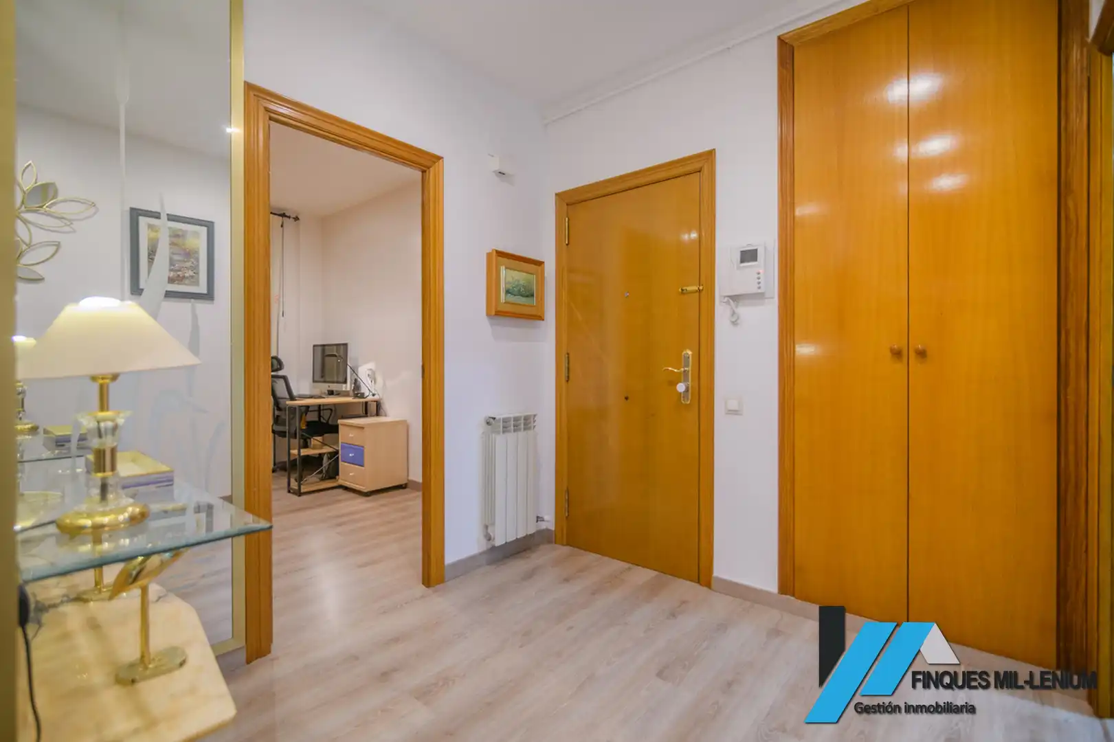 Flat for sale in Passeig Maragall