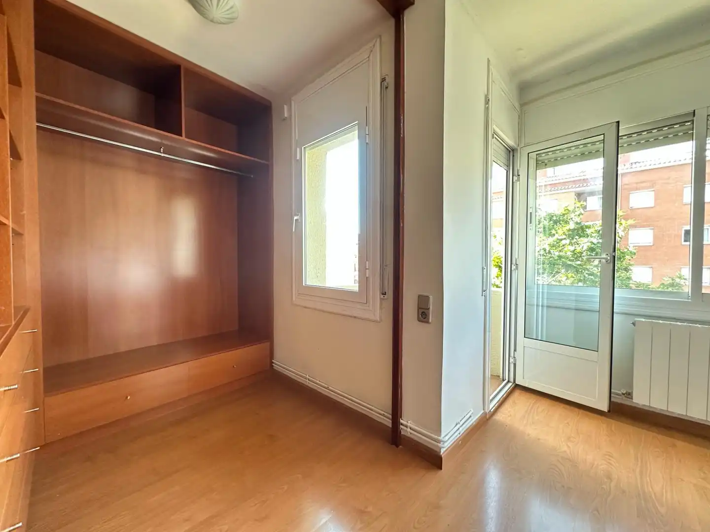 Piso en venta en Terrassa con Calefacción, Balcón y Alarma