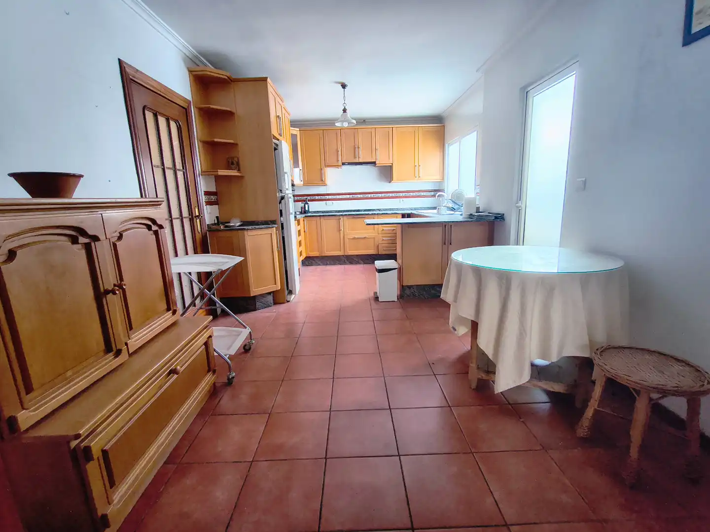 Küche von Wohnung zum Verkauf in Alicante / Alacant mit Klimaanlage, Terrasse und Abstellraum