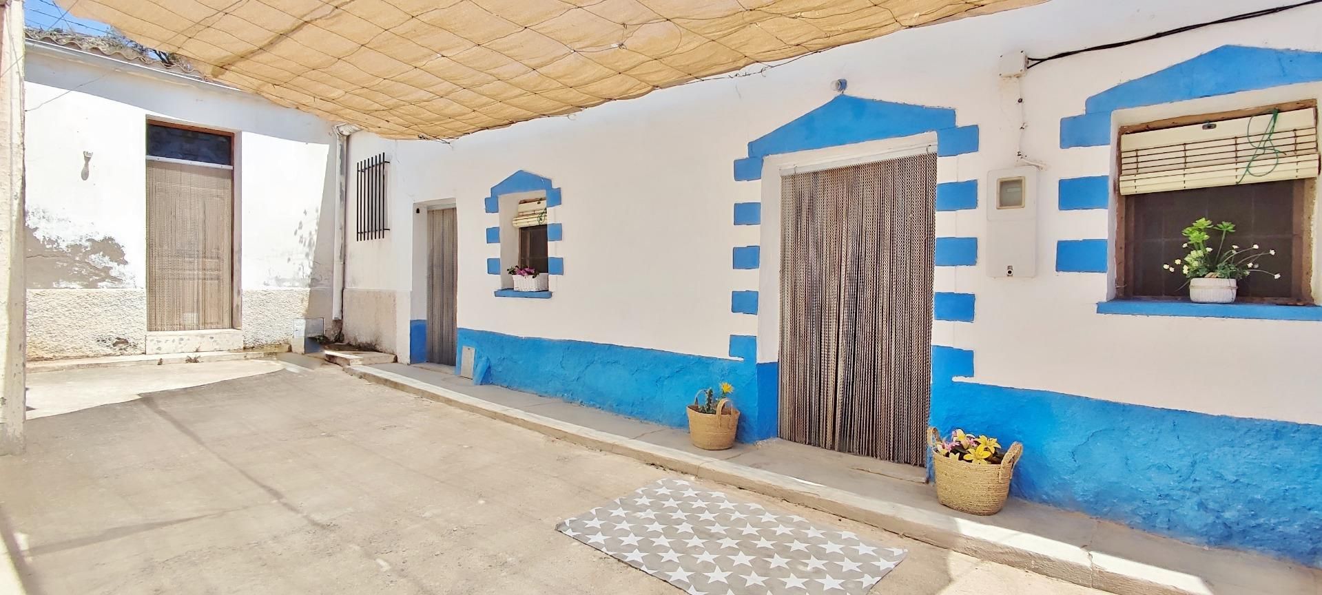 Vista exterior de Finca rústica en venda en Sorbas amb Calefacció