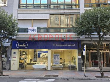 Local comercial en venda a Calle Gran Via De San Marcos 22 1 A Y C 24001 Leon