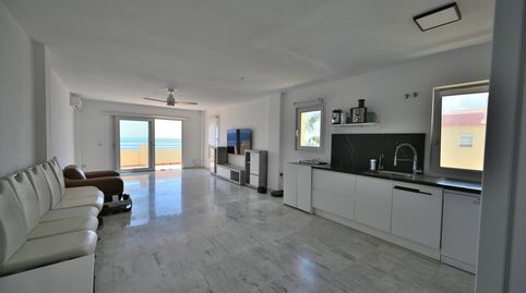 Foto 4 de Apartamento en venta en Zona Centro Comercial Torrequebrada, Benalmádena