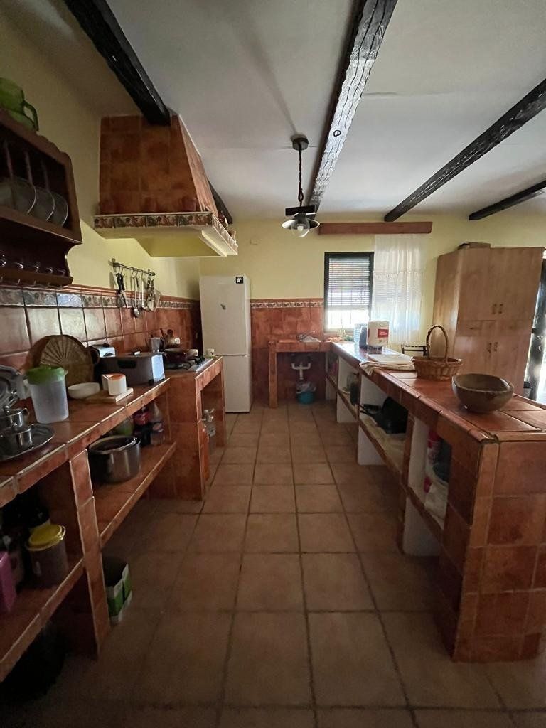 Kitchen of House or chalet for sale in Cheles  with Swimming Pool