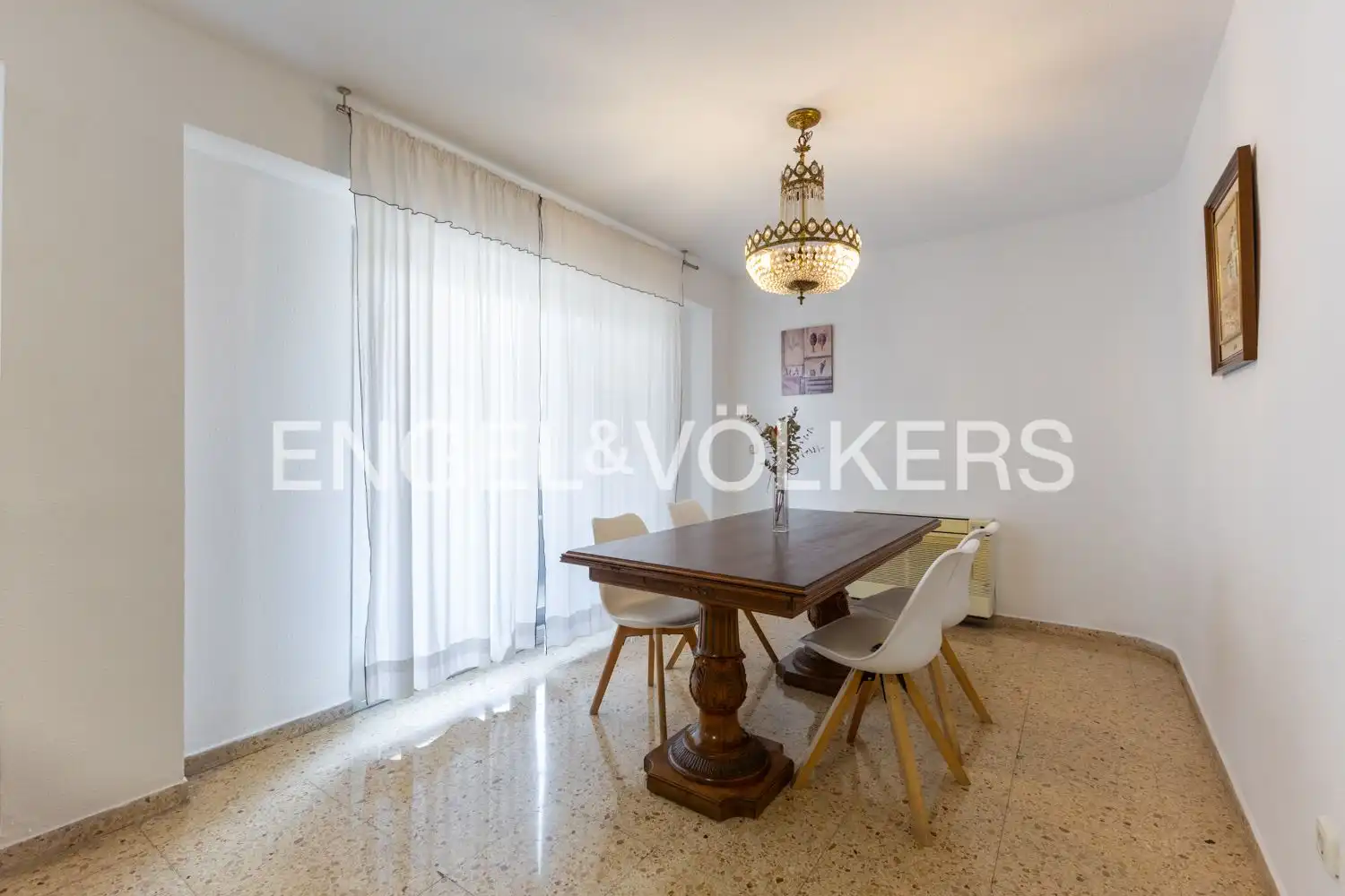 Dining room of Flat for rent in Valencia  with Air Conditioner, Heating and Terrace