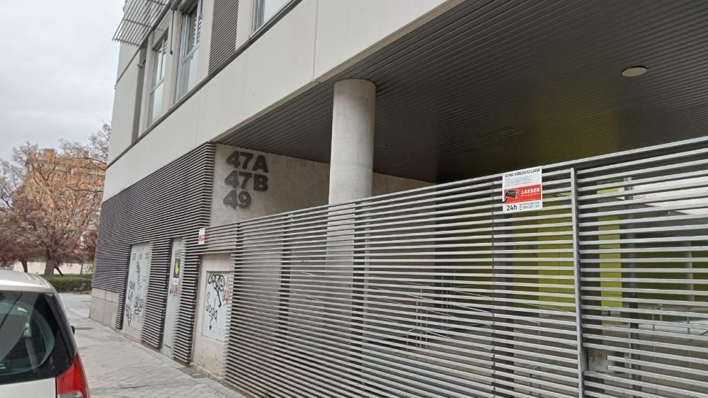 Vista exterior de Garaje en venta en  Madrid Capital