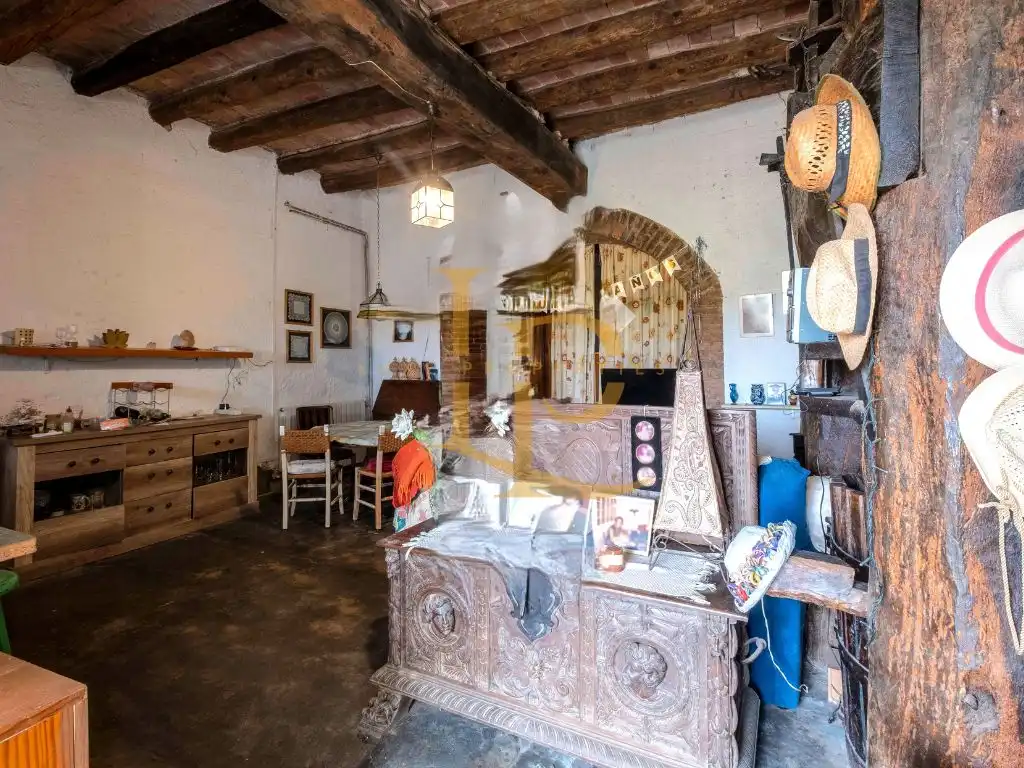 Finca rústica en venda en Rubí amb Calefacció, Jardí privat i Parquet