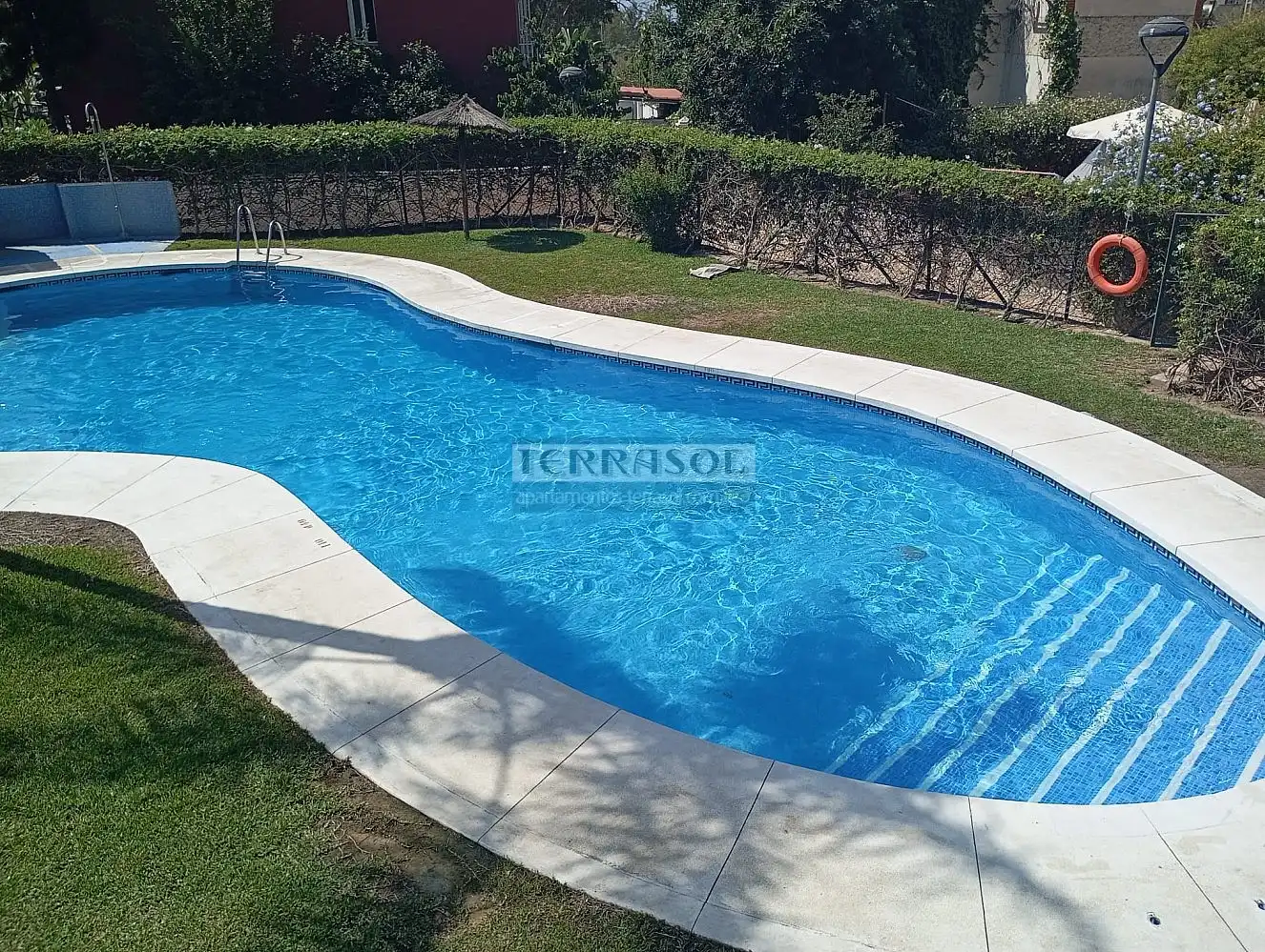 Swimming pool of Detached homes for sale in Vélez-Málaga  with Air Conditioner, Heating and Terrace