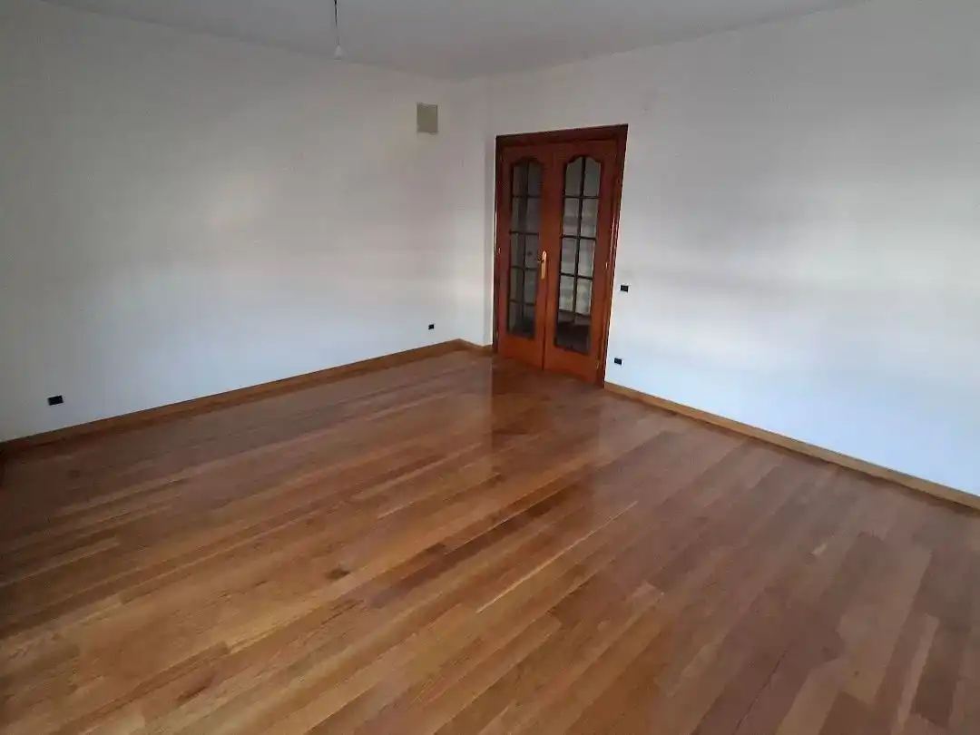 Sala d'estar de Pis en venda en Lugo amb Jardí privat, Parquet i Traster