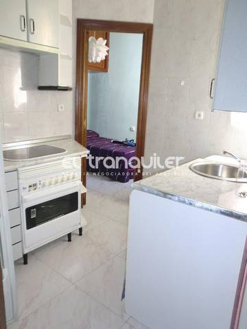 Piso en Alquiler en Avenida Albufera en Numancia