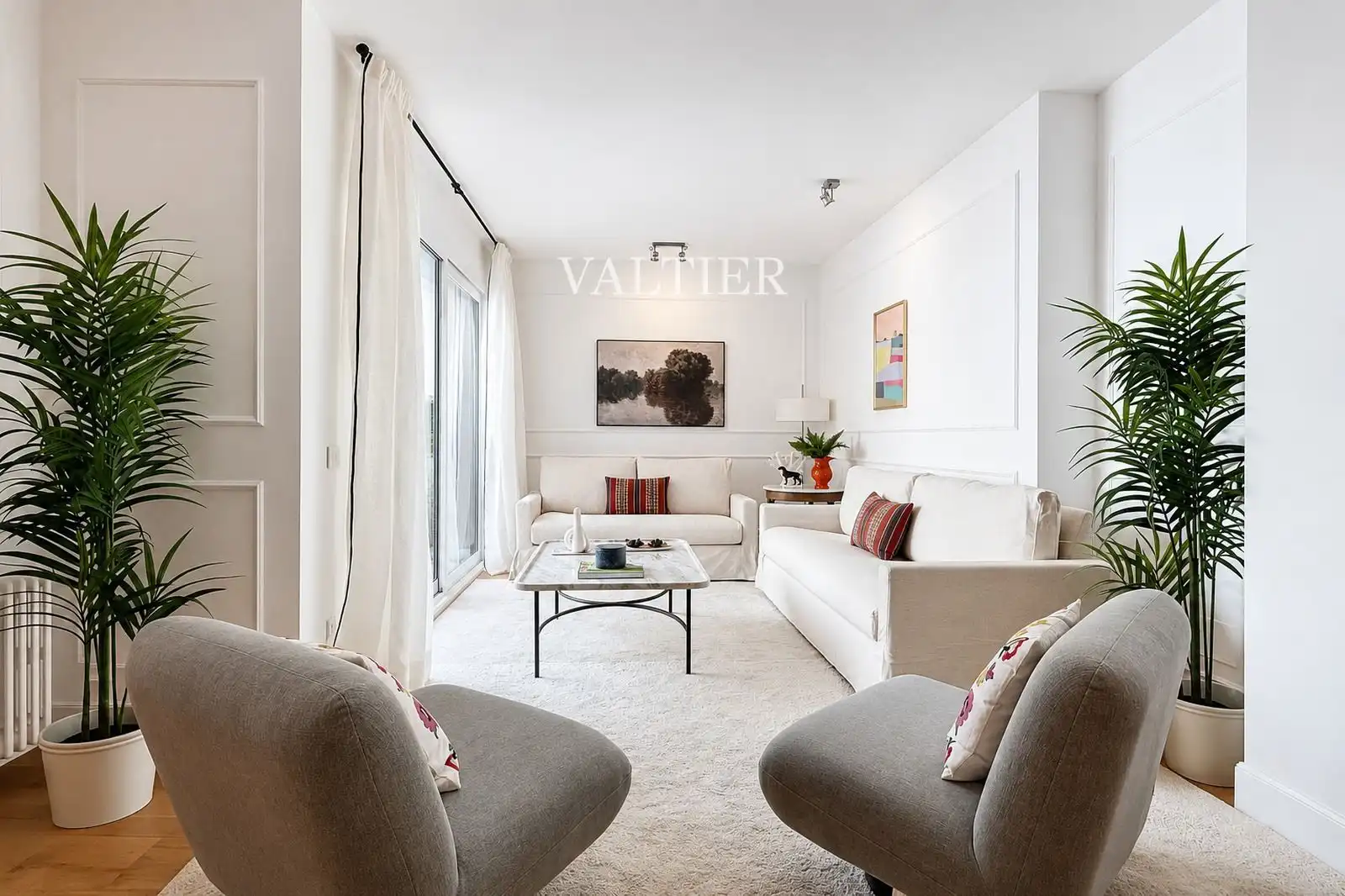 Living room of Flat for sale in Madrid  with Air Conditioner, Heating and Terrace