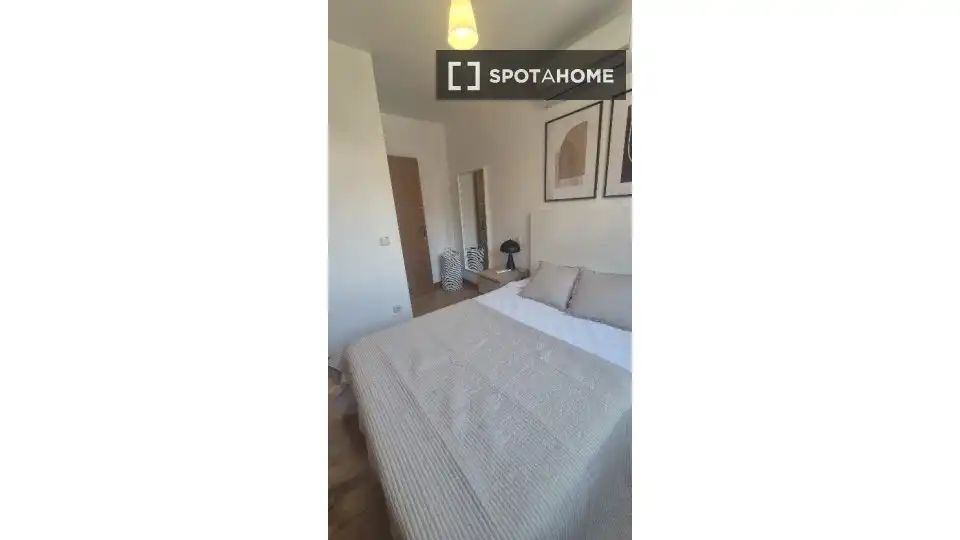 Flat with terrace to rent in Puente de Vallecas, imagen 12