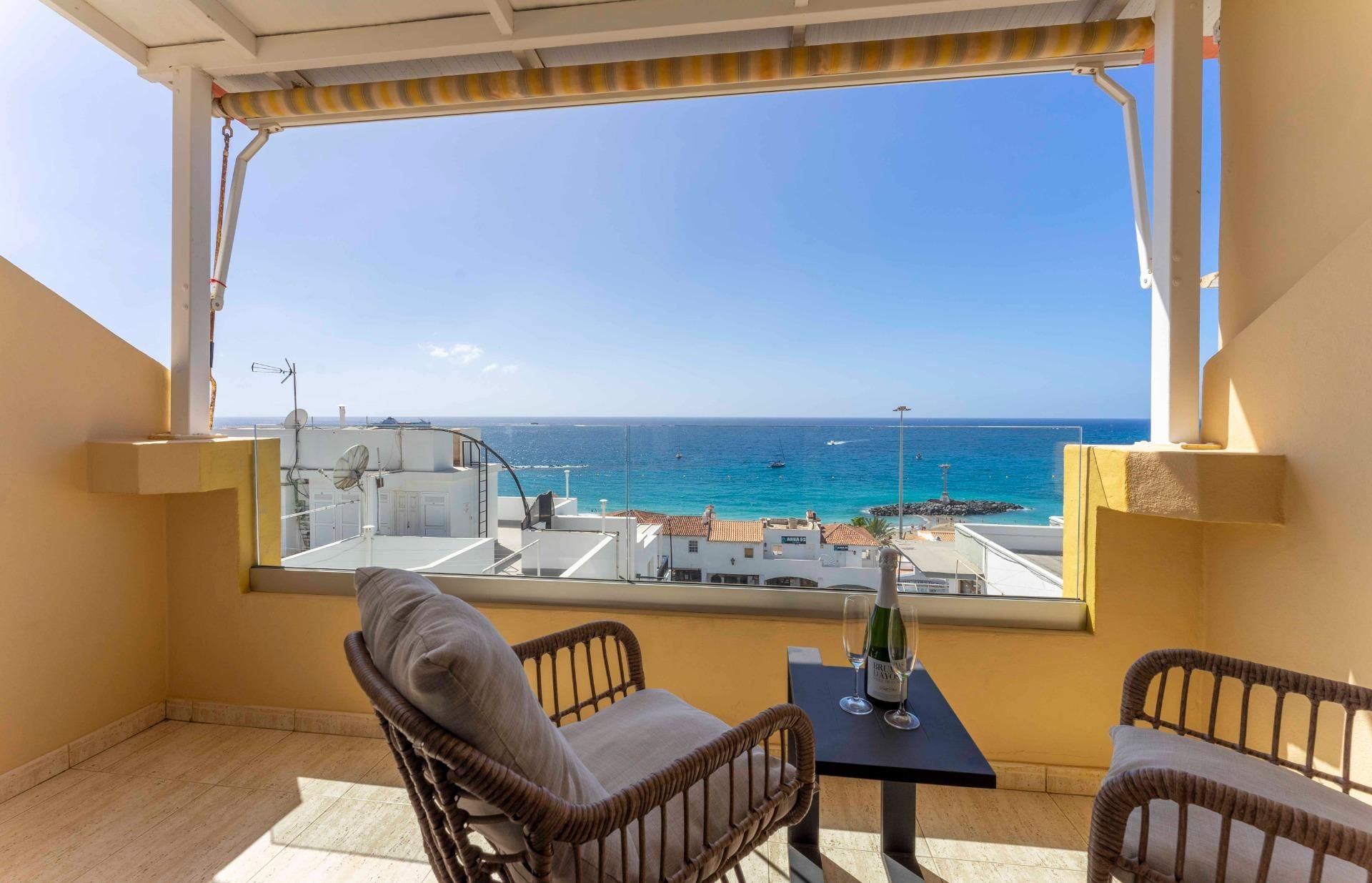 Exterior view of Attic for sale in Arona  with Terrace, Balcony and Alarm