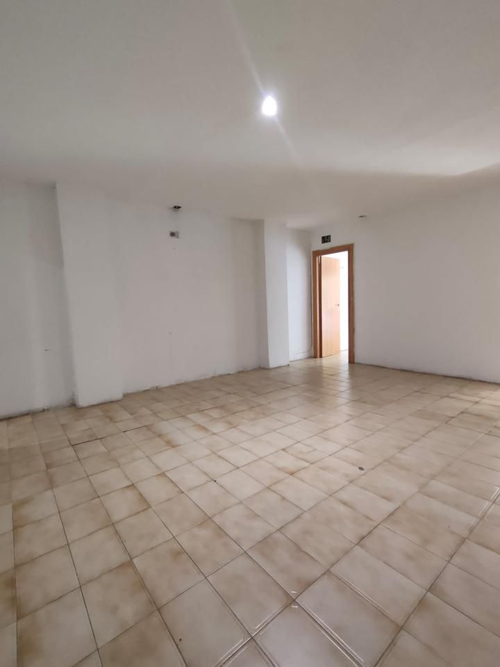 Piso en venta en  Zaragoza Capital con Calefacción y Trastero