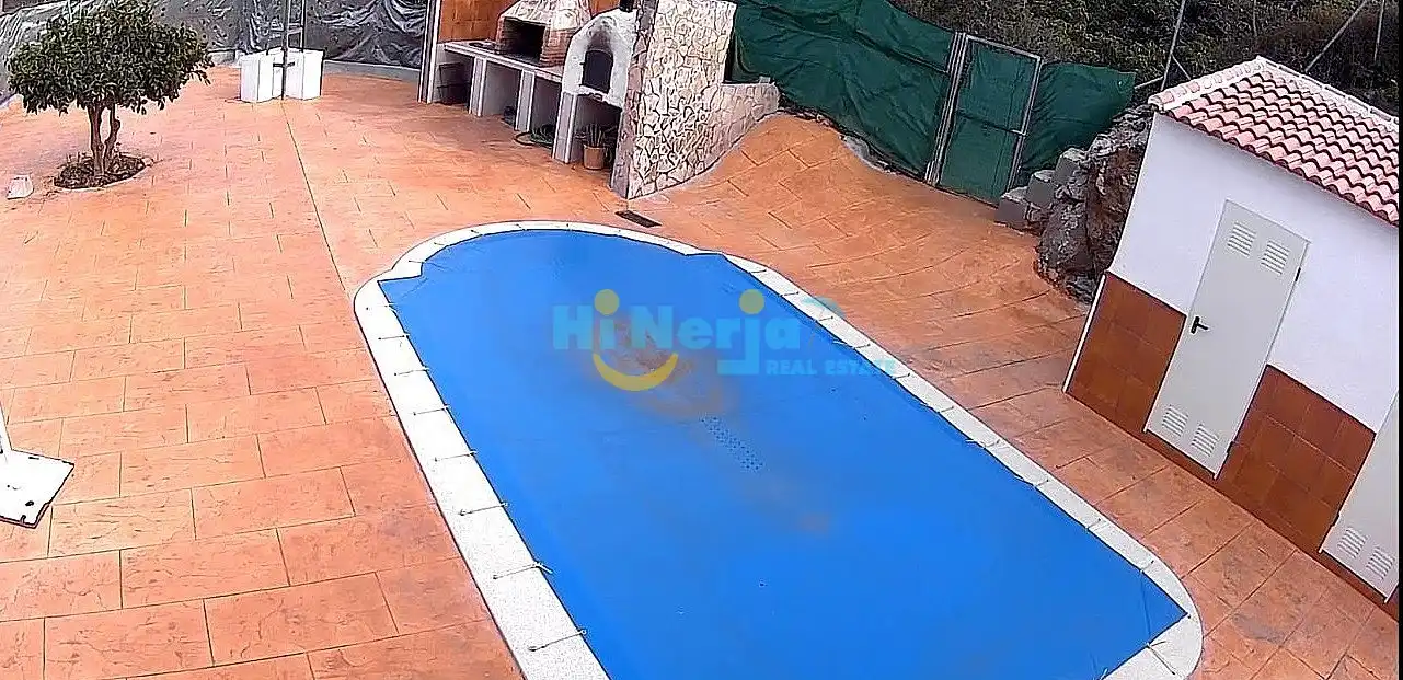 Piscina de Casa o xalet de lloguer en Arenas amb Aire condicionat, Calefacció i Terrassa