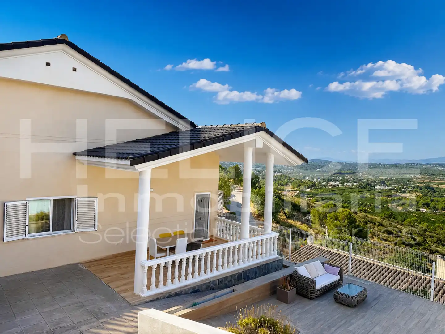 Houses for sale in Cumbres de Calicanto