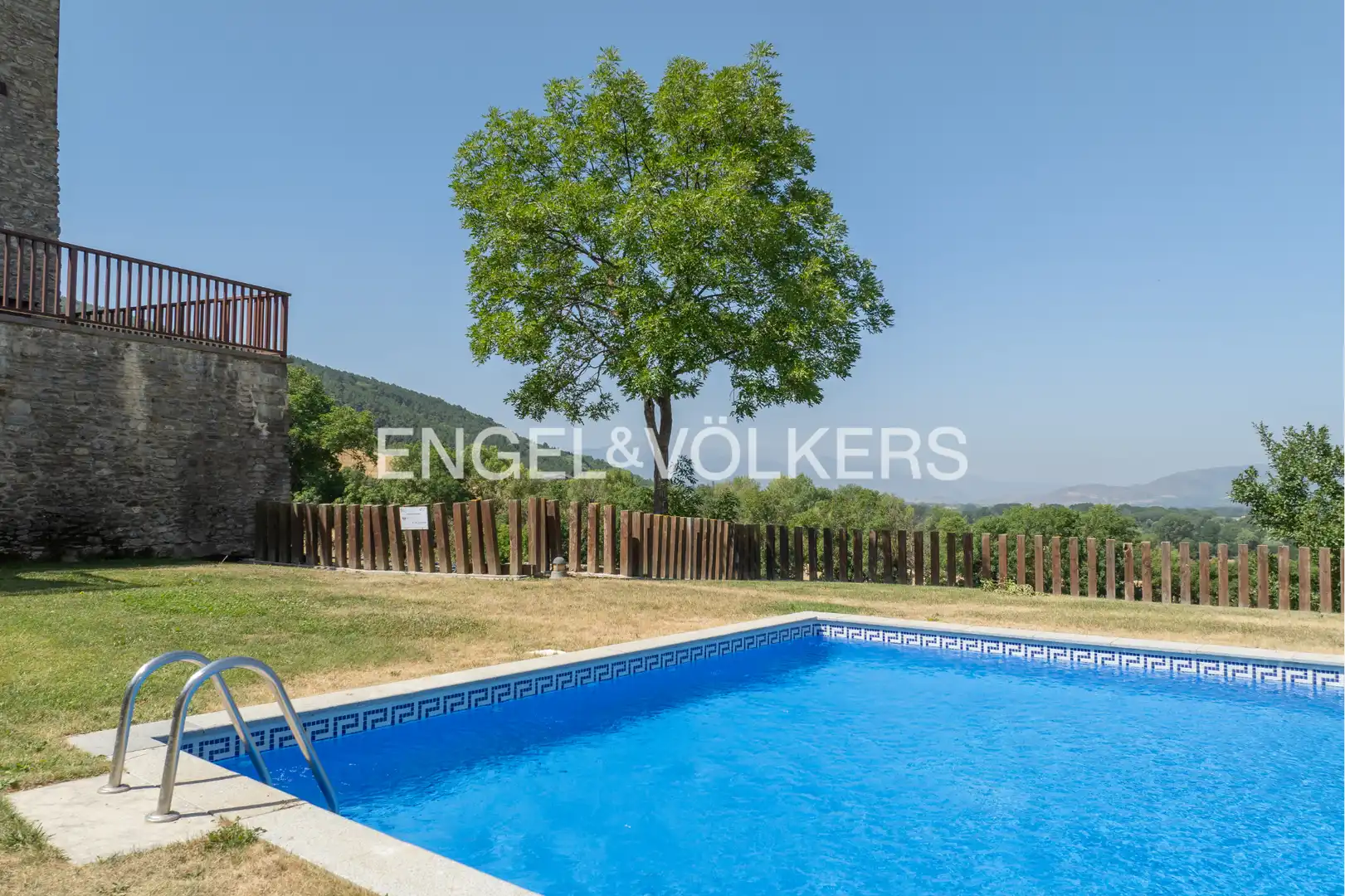 Piscina de Casa adosada en venta en Fontanals de Cerdanya con Calefacción, Parquet y Terraza
