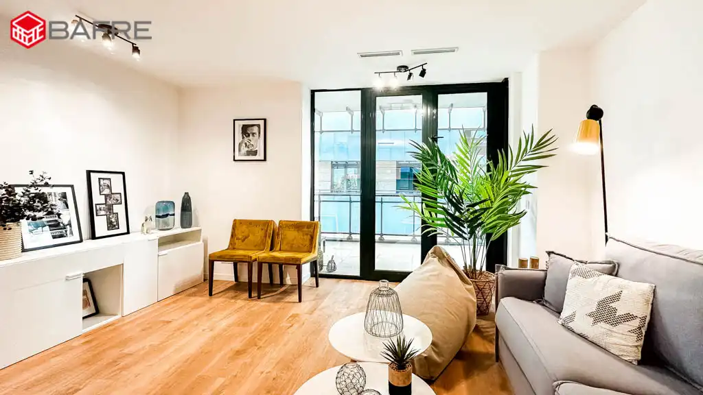 Wohnung zur Miete in Av. del Puente Cultural, Dehesa Vieja - Puente Cultural