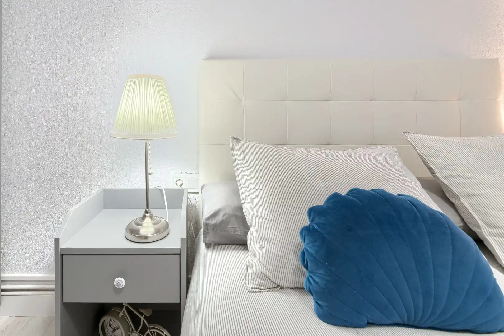 Habitación de Apartamento de alquiler en Bilbao  con Calefacción, Amueblado y Lavadora