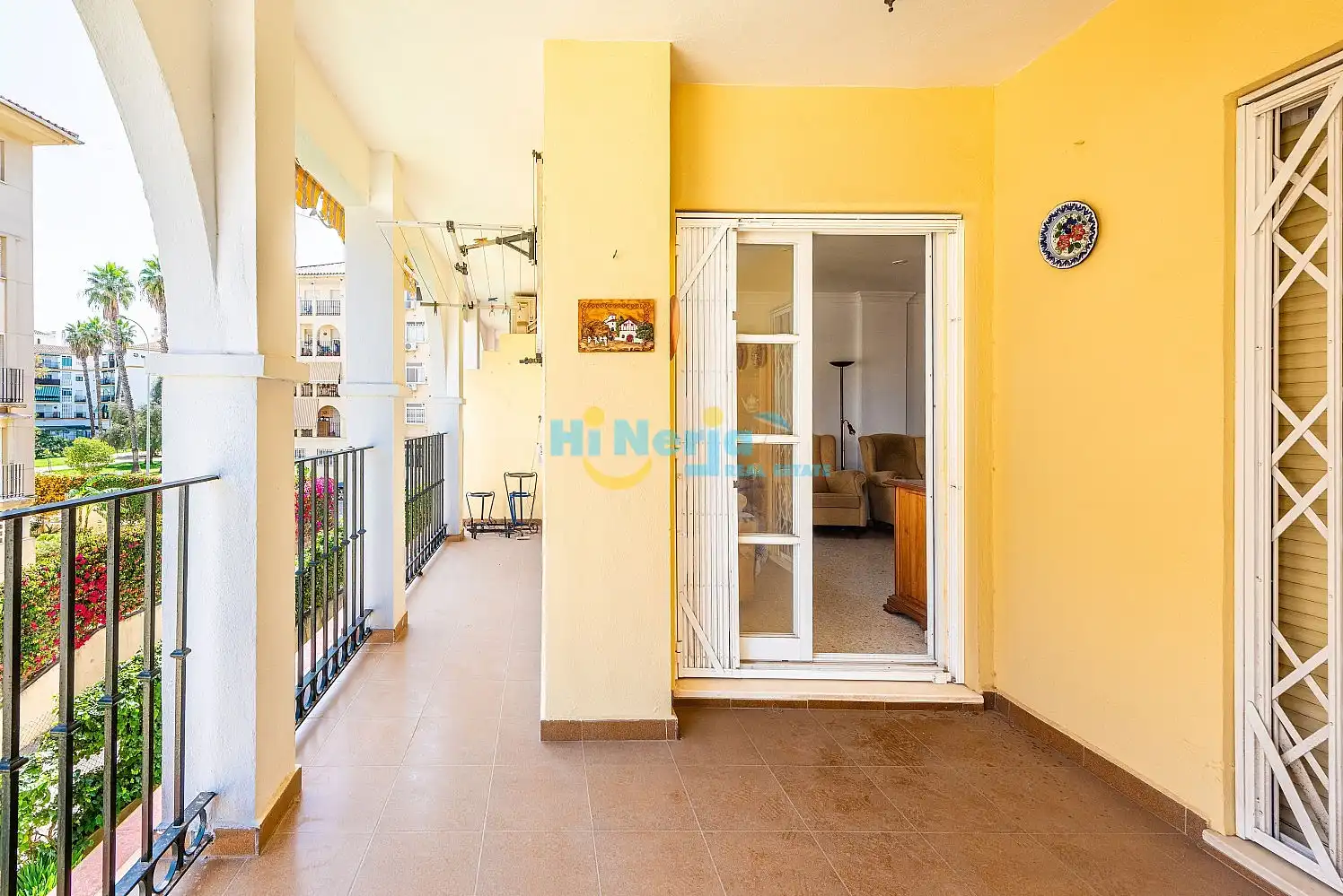 Apartamento con piscina en venta en Torre del Mar, imagen 6