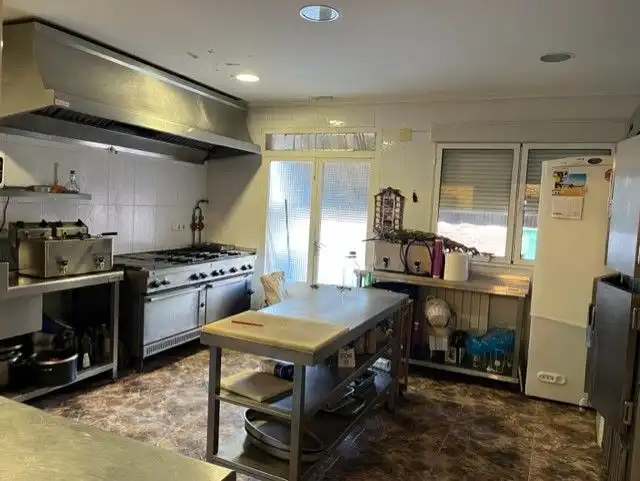 Cocina de Edificio en venta en Nava del Rey
